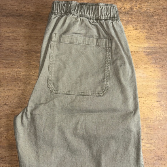 Women’s Olive Green Cargo Utility Pants - Picture 2 of 3